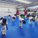 강한아이 태권도장 | 내성적인 아이에게 태권도가 좋은 이유 - 부천 중동 경희대 박사 현대 태권도장