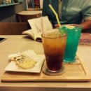 학교앞 카페 이미지