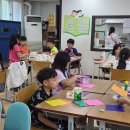 기후위기대응프로그램＜지구를 숨쉬게 하자＞ 6회기 : 우유팩으로 휴대폰 거치대 만들기(업사이클링) 이미지