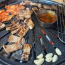 한돈참숯꼬기 이미지