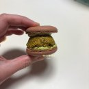 씨유(CU) 민락타워점 | CU 신상 편의점 간식 추천 : 카다이프 쫀득 마카롱과 뽀송스 스위트 별쿠키 칼로리 후기