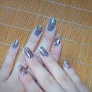 손톱하는뇨자 이미지