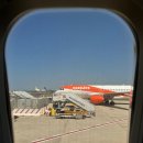 버스정류장 07-412 | 왕모노의 유럽여행 - 24/07/26 런던1일차 아델피극장 - 뮤지컬 백투더퓨쳐