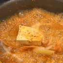 우주-무한궤도 | 동편마을 맛집 우주김치찌개 외국인도 찾는 김치찌개랑 콩국수까지