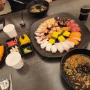 육초연 - 서대문구 거북골로 21-12 | [건대 맛집] 남자친구랑 데이트 코스로 딱! 가성비와 맛 다 잡은 '육초연 건대점' 커플초밥세트 솔직 후기
