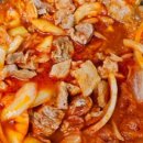 고기듬뿍짜글이식당