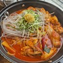 스타벅스 스페이스본점 | 타임스페이스 맛집 조우곱도리탕 인천송도타임스페이스 본점 | 닭도리탕·대창 조합과 계란부침으로...