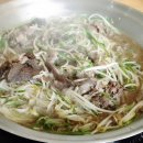 굴뚝능이버섯백숙 이미지