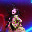 춤추는머리카락 스포츠서울