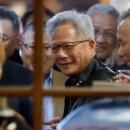 젠슨 황 "TSMC 생산능력 10년 뒤 갑절로… 이미지