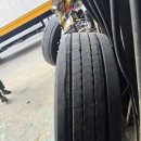 미쉐린 295 타이어 2개 팝니다 이미지