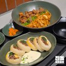 한끼마끼 - 서대문구 | 더현대서울 푸드코트 맛집 데이릿 | 직화족발누들 직화한우마끼 주차정보 웨이팅 내돈내산 후기