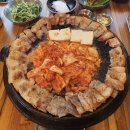 무쇠김치삼겹 이미지