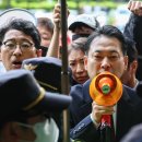 송파 개표소 진입 막힌 장동혁 "싸우겠다"...배현진은 "선거 패배 책임 방기 시도" 이미지