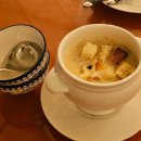 갤러리303아파트경로당 | 광주 브런치 맛집 상무지구 맥문동 대형 레스토랑 및 2층 디저트 카페까지