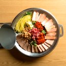 초롱이고모부대찌개 이미지