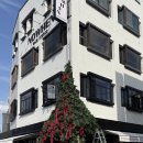 유빌리지 2차 | 부산 전포 크리스마스 카페 래프터빌리지 명란 소금빵 맛집