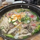 진위 궁중 칼국수: 만두전골과 해물 부추전, 겨울철 단짝 메뉴