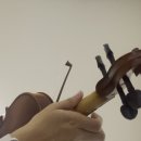 바이올린 연습즁 이미지