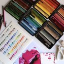 색연필 그림 이미지