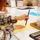 조용한 흥분색 이미지