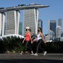 ‘접종 모범국’ 이스라엘도 흔들…싱가포르표 '위드 코로나'에 주목 이미지