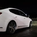 명품타이어 이미지