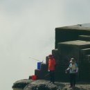 포구와 목선 이미지