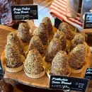 킴스커스텀 일산본점 | 일산 대형카페 킴스델리마켓 두바이초코소라빵 솔직후기