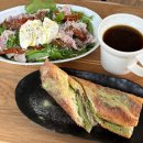 완산초등학교 | 전주 완산구 브런치카페 동쿡바게트바 | 말차팥바게트샌드 | 부라타치즈 잠봉 루꼴라 샐러드