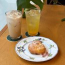 주흥15길 5 | 차분한 분위기로 카공, 작업하기 좋은 논현역 카페 카페 플라너