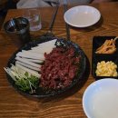 🥩 [양재동 맛집] 술술 들어가는 육회, 서초동연가 양재점 솔직 후기