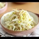 하얀 콩나물무침 레시피 감칠맛 대박 반찬거리 콩나물 삶는시간 이미지