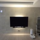 행정용 65 | 천안 청당동 행정타운센트럴두산위브 엘지 65인치 무타공 벽걸이TV설치 후기