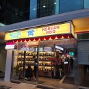 신사역 4번출구 앞 이미지