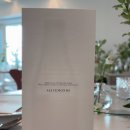 음식을 돋보이게 하는 플레이팅 도마 페인팅 | 한남동 시티뷰 플라워 아트 &amp; 고품격 뷔페의 프라이빗 하우스웨딩홀, [앨리스몽드] 토요일 오후 방문기