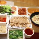 공룡왕족발