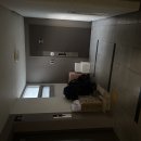 아파트 복도 재활용 쓰레기 괜찮아요? 이미지