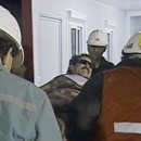 [영어뉴스 CNN] Four miners rescued, 29 to go ; 4 번째 칠레 광부 구출, 29 명 남아 이미지