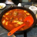 까치네곱창전골 이미지