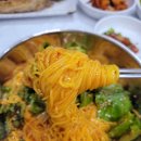 웃는돈지국수가 이미지