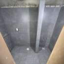 꿈마을동아 | 안양시 동안구 평촌동 꿈마을 동아아파트 안방 부부 욕실 600*600 포세린 타일 파티션 졸리 컷 시공