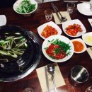 홍대 칼국수와 족발 이미지
