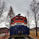 음악역1939 전시공간 | [철도차량보존현황] 가평철길공원에 전시된 디젤전기기관차와 무궁화호 객차 (음악역1939)