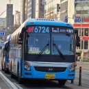 버스정류소_신촌오거리.현대백화점 이미지