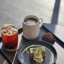 대전천 | 대전천 뷰맛집 대전 중동 모던 카페 모노스톤 | 대전역 근처 카페 추천 말차 테린느