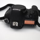 Canon 7D Digital Camera with Lens 이미지