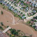 미 콜로라도주 홍수로 4명 사망 수백 명 연락 끊겨… 이미지