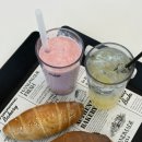 문산주유소 | 파주 문산카페 북스앤브루 뷰 좋은 카페 소금빵 맛집