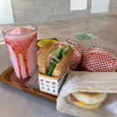 테그42 진도쏠비치점 | 진도 쏠비치 2일차 (인피니티풀 꿀팁, 애견동반카페, 테그42 맛집, 신비의 바닷길 소삼도)